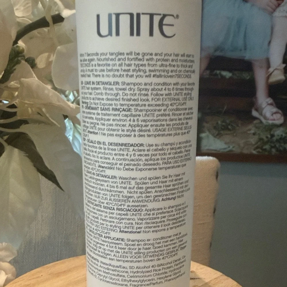 UNITE 7SECONDS Detangler Leave-In Conditioner 8 fl oz - Picture 4 of 6